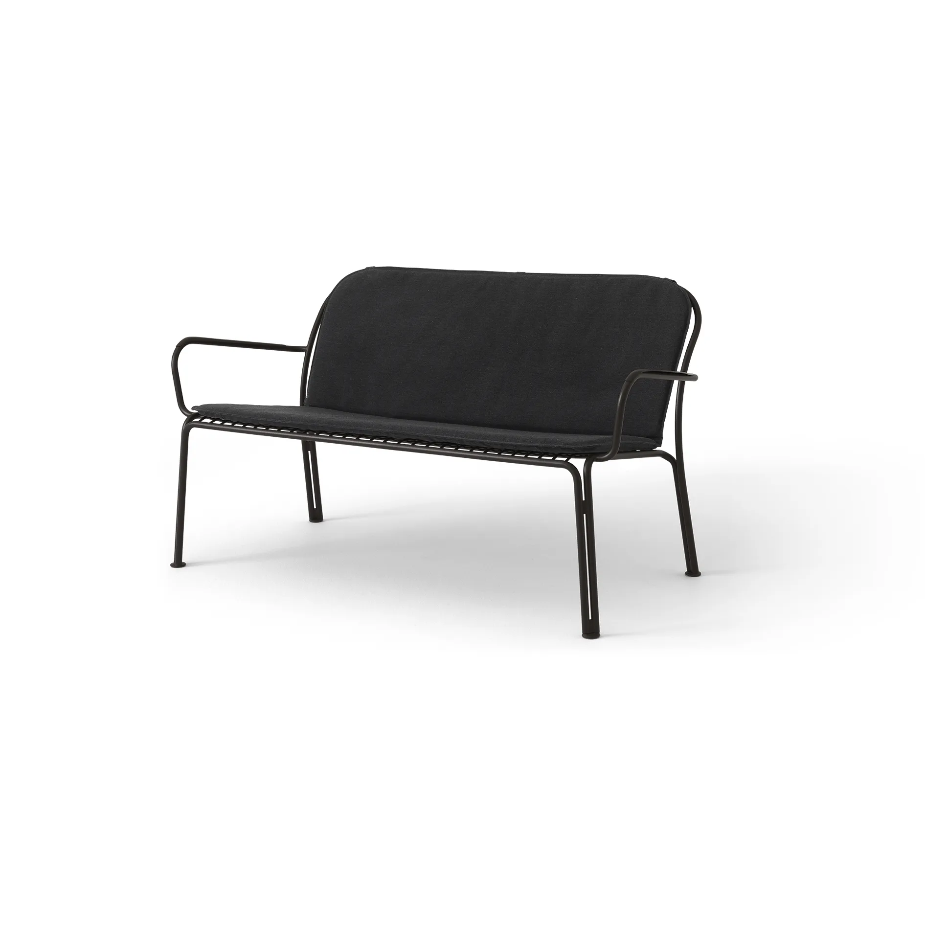 Thorvald SC110 lounge sofa, Warm black, 143 cm &Tradition