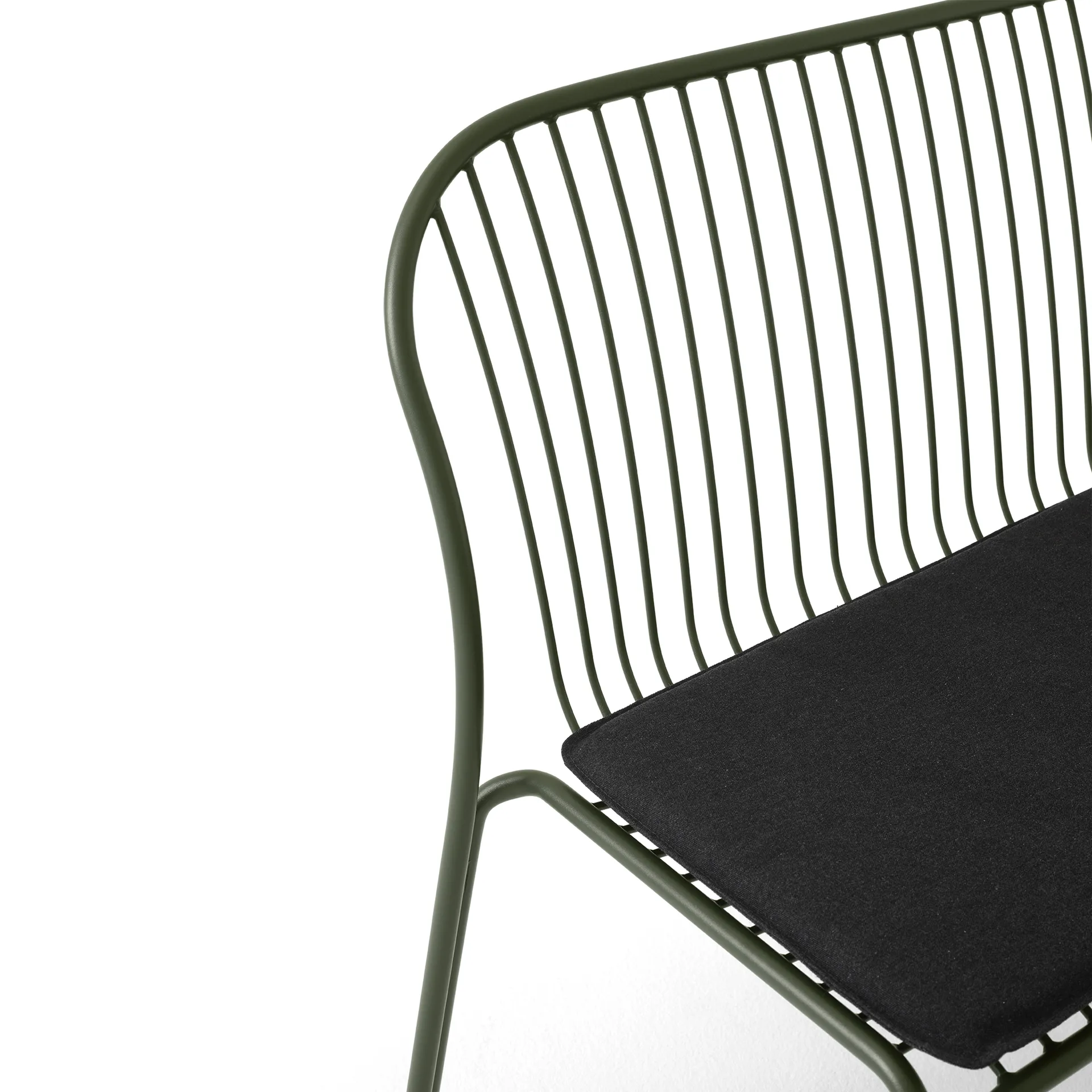 Thorvald SC111 bench, Bronze green, 129 cm &Tradition