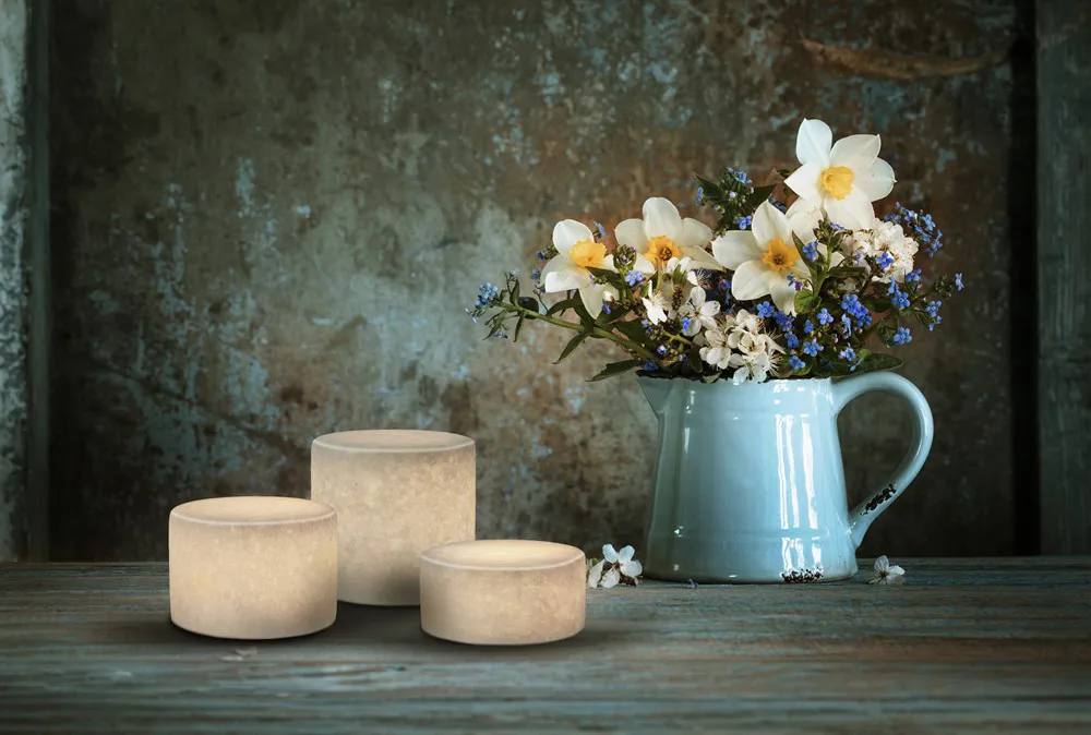 Marble table candle, White silk matte, Ø8x4 cm Unison