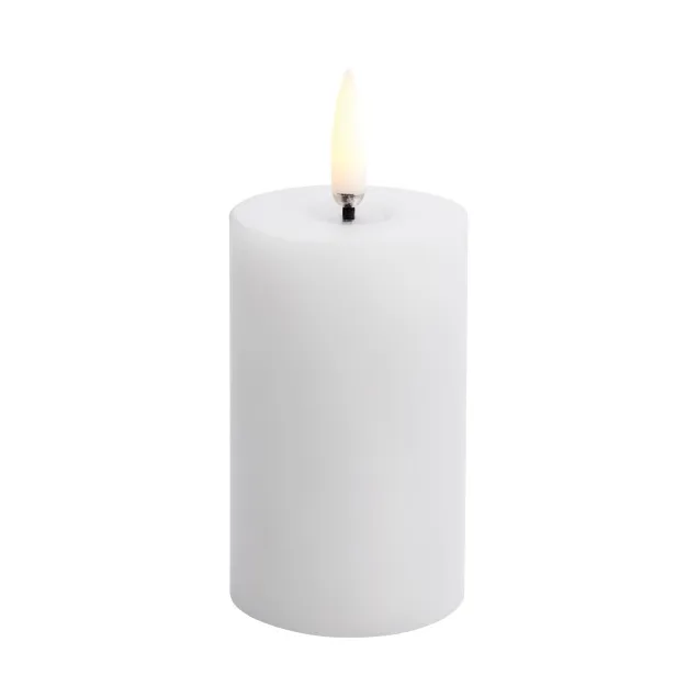 Uyuni LED Block Candle melted, White, Ø5x7.5 cm Uyuni Lighting