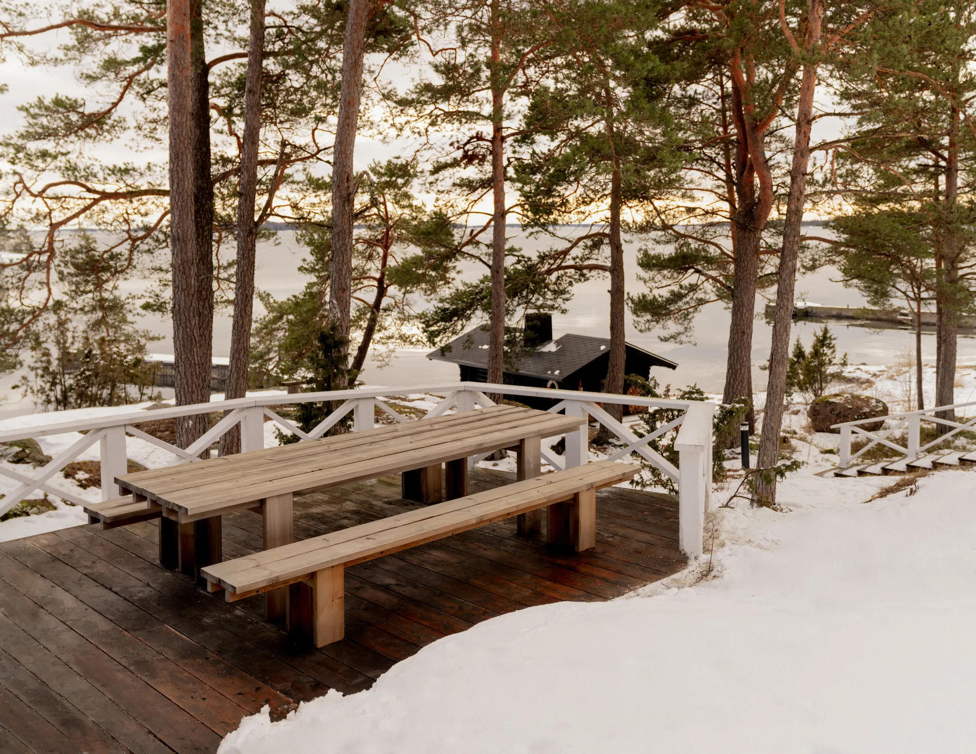 013 Osa Outdoor Bench bench, Thermally treated pine, 270x37x49 cm Vaarnii