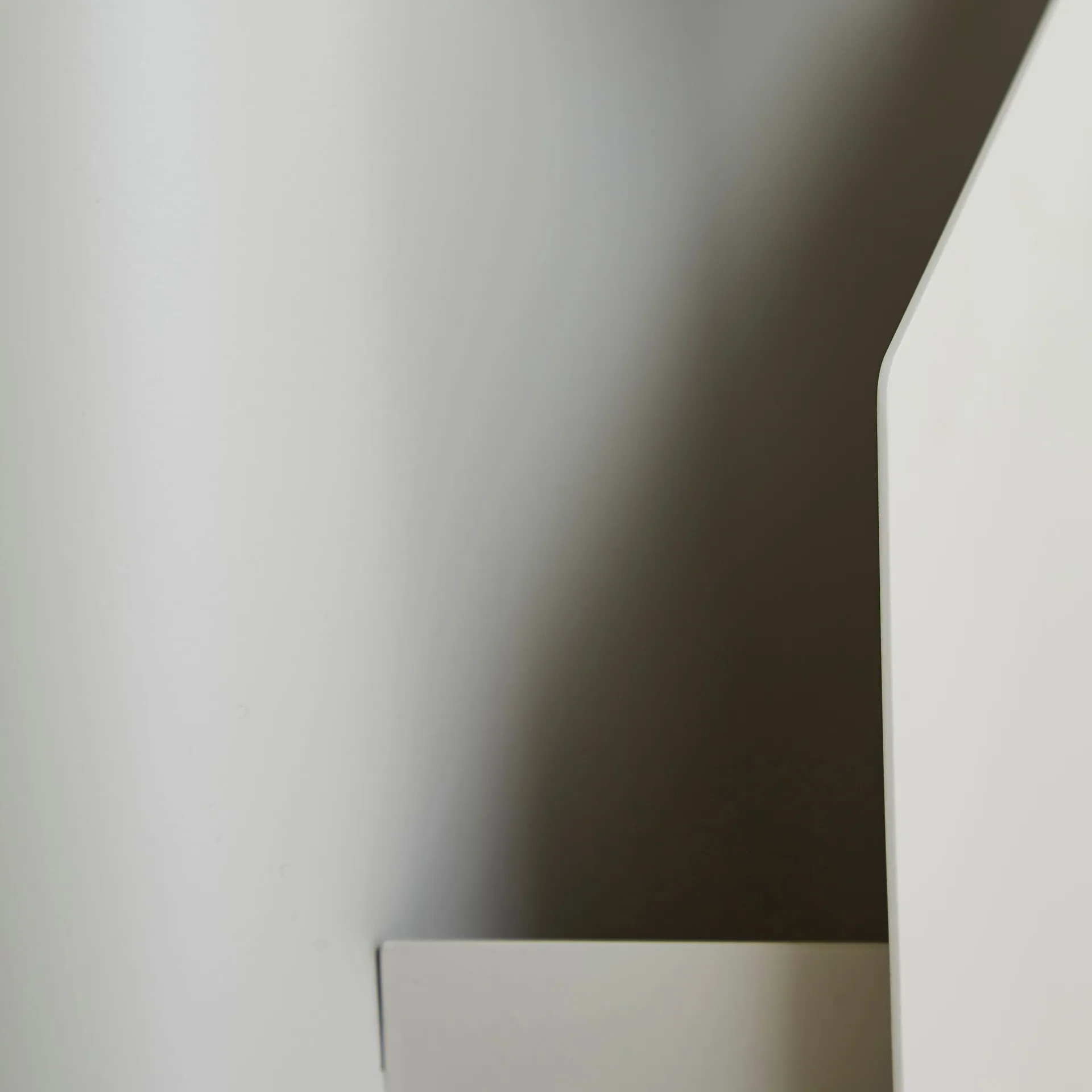 Sentrum side table, Grey Woud
