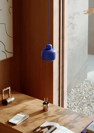 Stone ceiling lamp small - Cobalt blue - Woud
