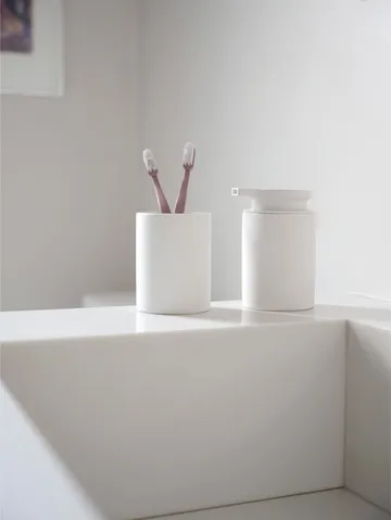 Karma soap dispenser 25 cl - White - Zone Denmark