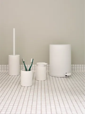 Karma soap dispenser 25 cl - White - Zone Denmark