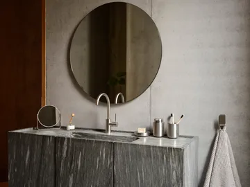 Ume table mirror with 5x magnification 19x19.5 cm - Steel - Zone Denmark